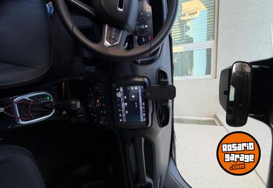 Camionetas - Otra marca Jeep rengade s t270 2024 Nafta 20000Km - En Venta