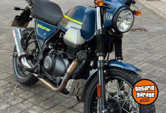 Motos - Royal Enfield Himalayan 2023 Nafta 9000Km - En Venta