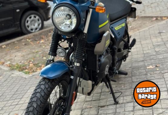 Motos - Royal Enfield Himalayan 2023 Nafta 9000Km - En Venta