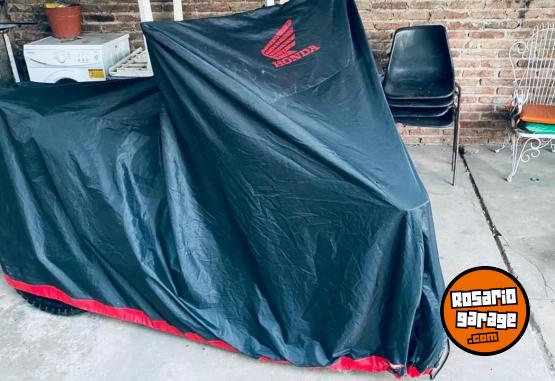 Motos - Honda Tornado 290cc 2011 Nafta 47000Km - En Venta