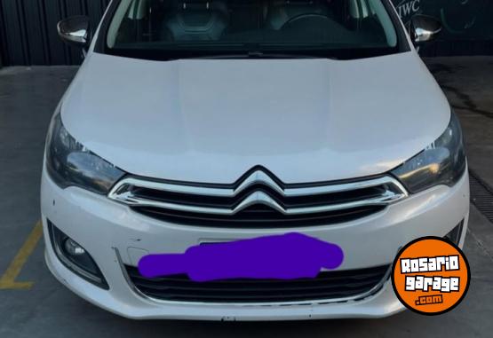 Autos - Citroen C4 lounge 2017 Nafta 130000Km - En Venta
