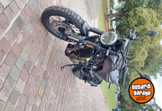 Motos - Husqvarna Svartpilen 401 2022 Nafta 3000Km - En Venta