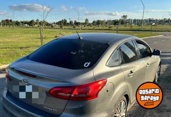 Autos - Ford Focus 2015 Nafta 111000Km - En Venta