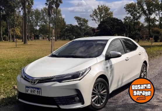 Autos - Toyota Corolla 2017 Nafta 77000Km - En Venta