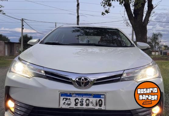 Autos - Toyota Corolla 2017 Nafta 77000Km - En Venta