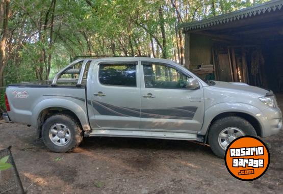 Camionetas - Toyota Hilux SR 2010 Diesel 305000Km - En Venta