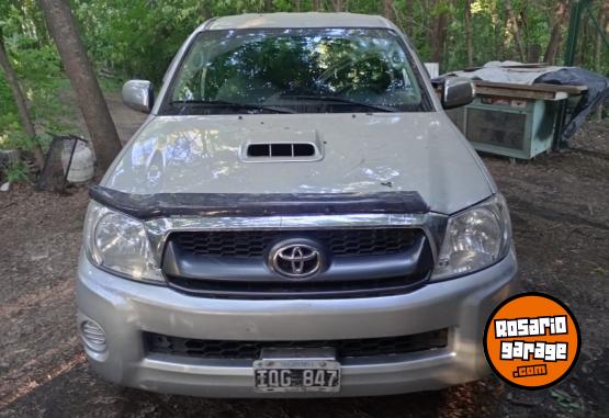 Camionetas - Toyota Hilux SR 2010 Diesel 305000Km - En Venta