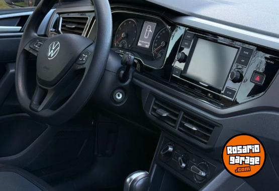 Autos - Volkswagen Nivus Comfortline 2021 Nafta 28500Km - En Venta