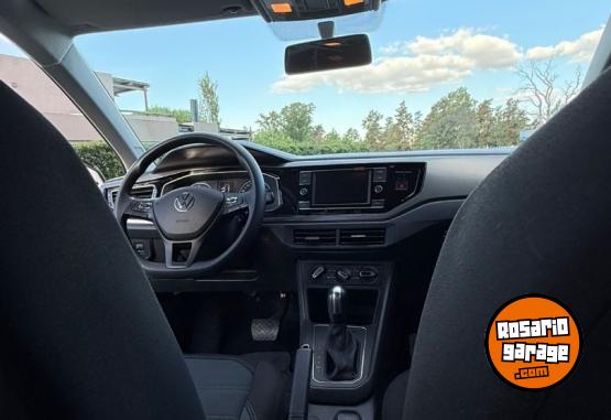 Autos - Volkswagen Nivus Comfortline 2021 Nafta 28500Km - En Venta