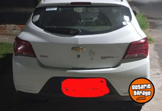 Autos - Chevrolet Onix 2017 Nafta 145000Km - En Venta