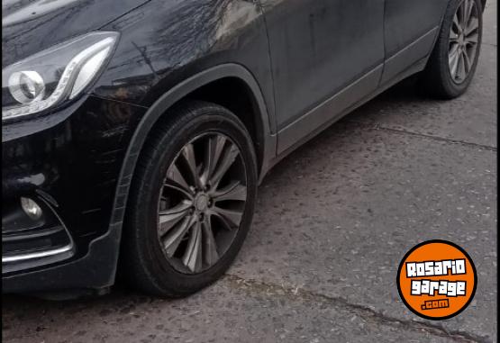 Autos - Chevrolet Tracker awd premier 2019 Nafta 126100Km - En Venta
