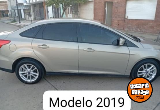 Autos - Ford Focus 2019 Nafta 80000Km - En Venta