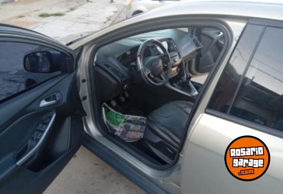 Autos - Ford Focus 2019 Nafta 80000Km - En Venta