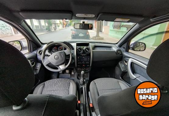 Camionetas - Renault Duster Oroch 1.6 full 2018 Nafta 185900Km - En Venta