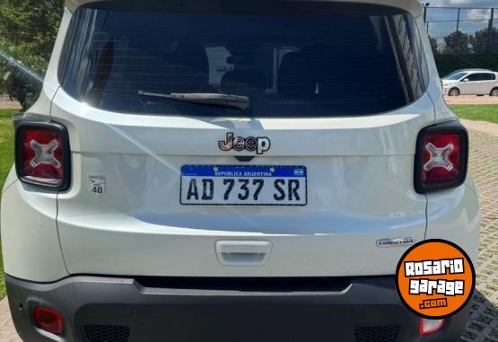 Camionetas - Chrysler Jeep Renegade 2019 Nafta 130000Km - En Venta