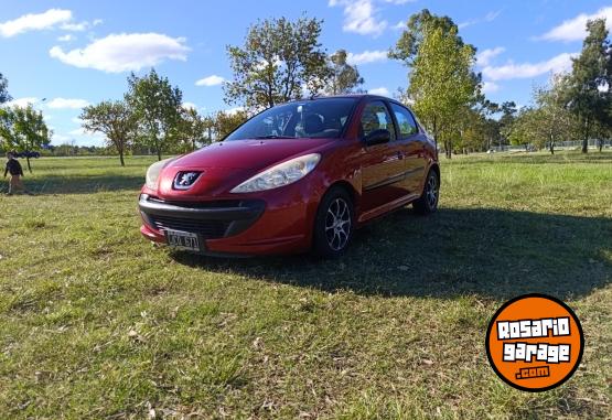 Autos - Peugeot 207 compact 2010 Nafta 170000Km - En Venta