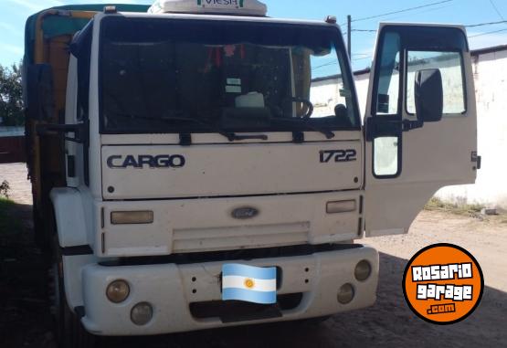 Camiones y Gr�as - Ford cargo 1722 - En Venta