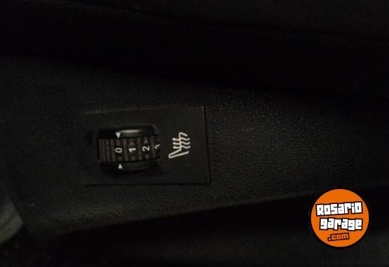 Autos - Peugeot 208 xy 2014 Nafta 88000Km - En Venta