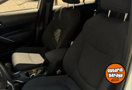 Autos - Toyota Corolla cross 2024 Nafta 39600Km - En Venta