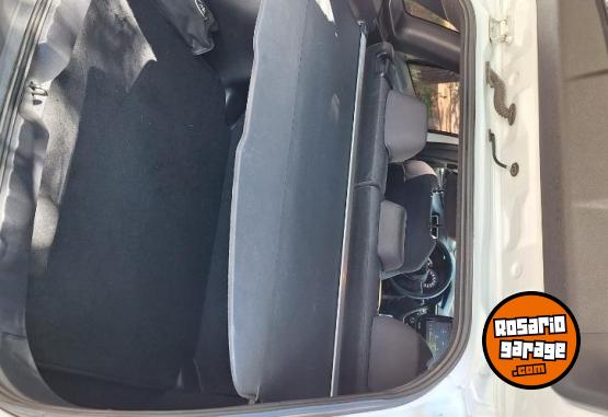 Autos - Toyota Corolla cross 2024 Nafta 39600Km - En Venta