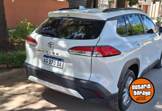 Autos - Toyota Corolla cross 2024 Nafta 39600Km - En Venta
