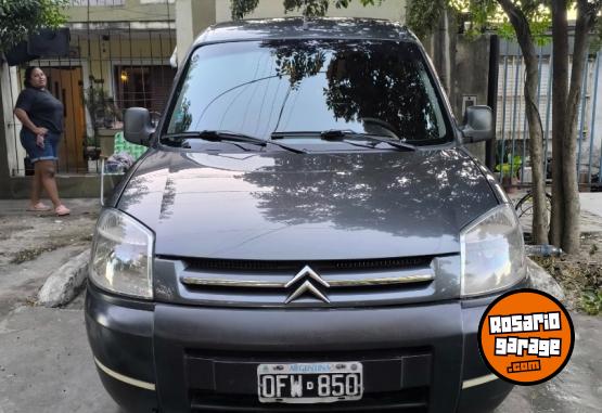 Utilitarios - Citroen Berlingo 1.6 hdp 2014 Diesel 240000Km - En Venta