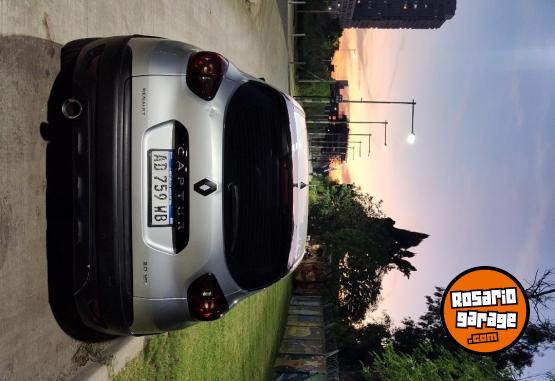 Autos - Renault Captur zen 2019 Nafta 155000Km - En Venta