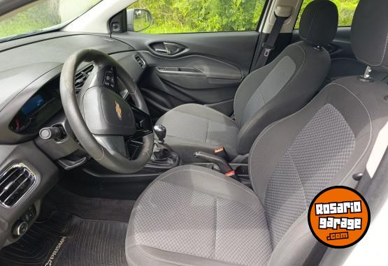 Autos - Chevrolet Prisma fiesta ónix Ka 2017 GNC 118Km - En Venta