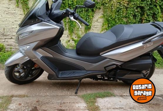 Motos - Kymco Scooter 2024 Nafta 1500Km - En Venta