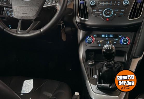 Autos - Ford Focus 2016 Nafta 116131Km - En Venta