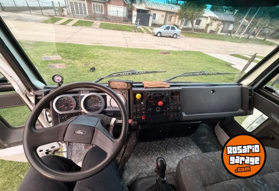 Camiones y Gr�as - Ford 1722e 2007 - En Venta