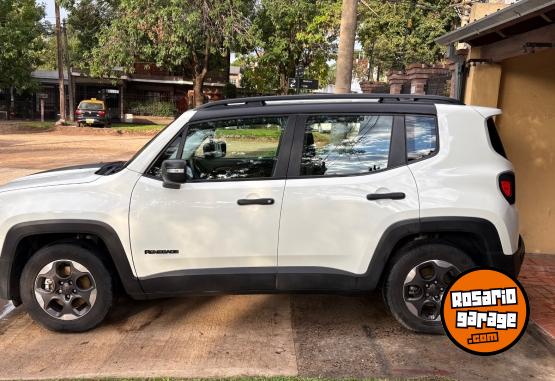 Camionetas - Jeep Renegade 2016 Nafta 55000Km - En Venta