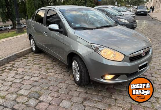 Autos - Fiat Grand Siena 1.4 Attractiv 2016 Nafta 94228Km - En Venta