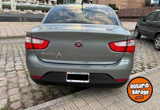 Autos - Fiat Grand Siena 1.4 Attractiv 2016 Nafta 94228Km - En Venta