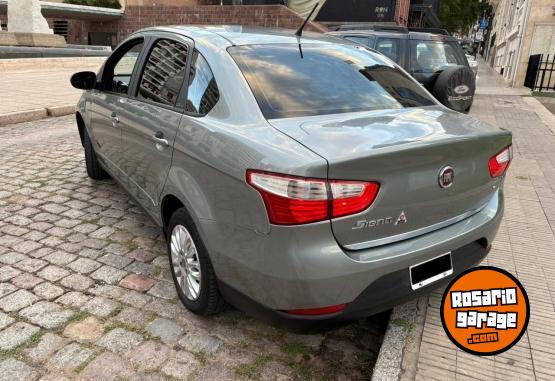 Autos - Fiat Grand Siena 1.4 Attractiv 2016 Nafta 94228Km - En Venta