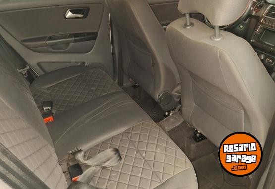 Autos - Volkswagen SURAN HIGHLINE 2017 Nafta 112000Km - En Venta
