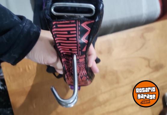 Deportes N&aacute;uticos - ARNES PARA KITE/WINDSURF Y CHALECO DE IMPACTO - En Venta