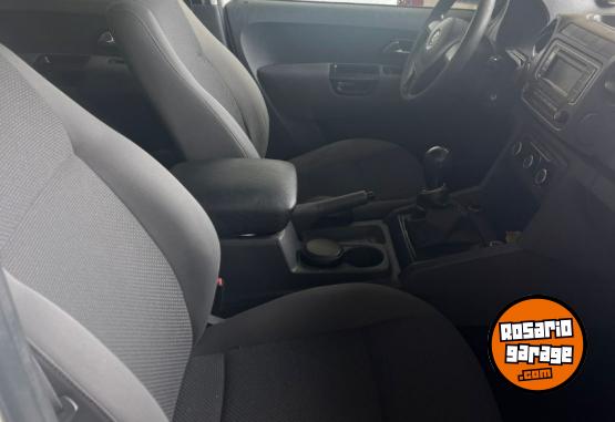 Camionetas - Volkswagen Amarok Trendline 180 2013 Diesel 111111Km - En Venta