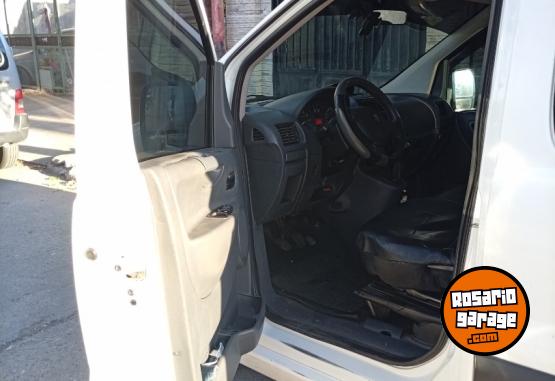 Utilitarios - Peugeot Expert HDI 1.6 2015 Diesel 189000Km - En Venta