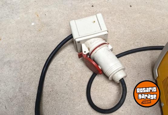 Herramientas - Soldadora inverter tauro mma 3100c completa con adaptador - En Venta