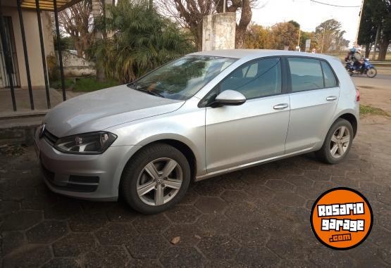 Autos - Volkswagen Golf 2017 Nafta 68000Km - En Venta