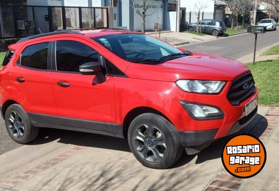 Camionetas - Ford Ecosport freestyle 2018 GNC 140000Km - En Venta