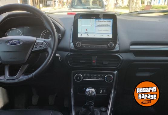 Camionetas - Ford Ecosport freestyle 2018 GNC 140000Km - En Venta