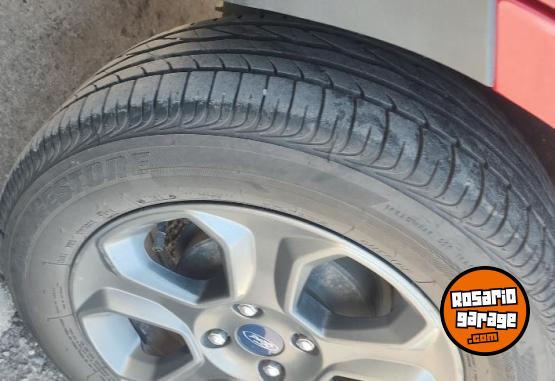 Camionetas - Ford Ecosport freestyle 2018 GNC 140000Km - En Venta