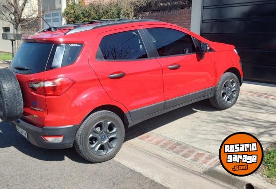 Camionetas - Ford Ecosport freestyle 2018 GNC 140000Km - En Venta