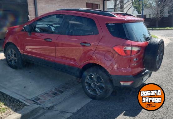 Camionetas - Ford Ecosport freestyle 2018 GNC 140000Km - En Venta