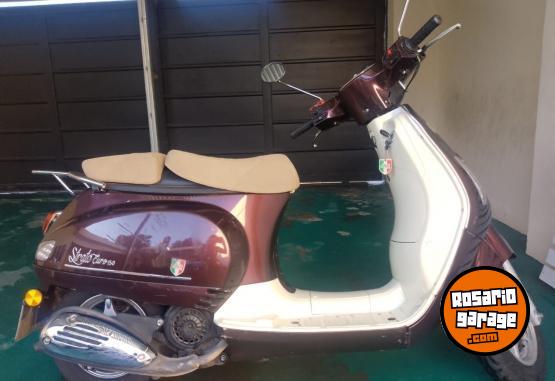 Motos - Motomel Strato Euro 150 2023 Nafta 7270Km - En Venta