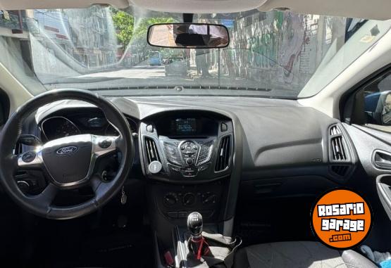 Autos - Ford Focus 2014 Nafta 156000Km - En Venta