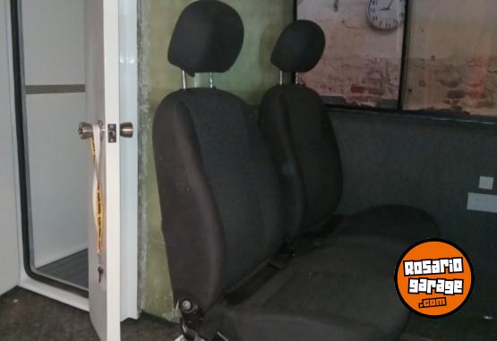 Utilitarios - Mercedes Benz 2010 2010 Diesel 1Km - En Venta