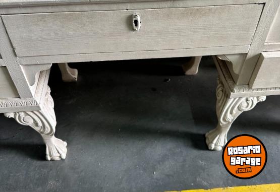 Hogar - Mueble con ESPEJO y Dos Mesitas de Luz - En Venta